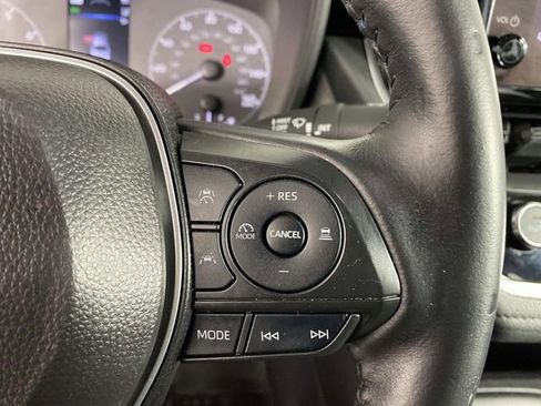 Used 2024 Toyota Corolla SE image 15