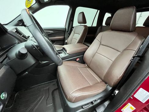 Used 2025 Honda Passport EX-L image 22