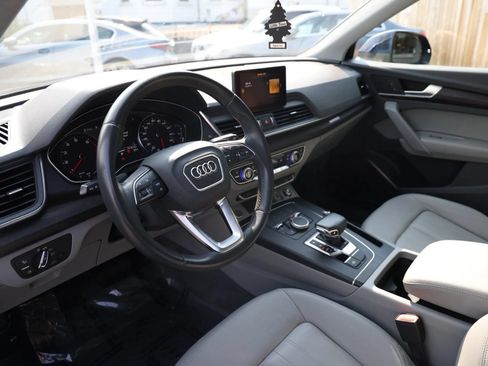 Used 2020 Audi Q5 2.0T Premium AWD/4WD image 15