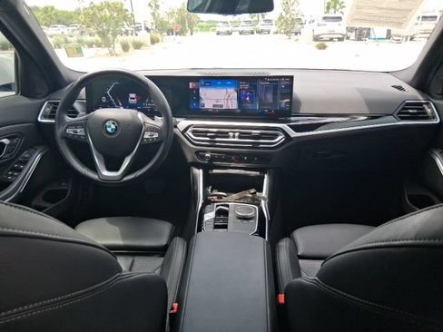Used 2024 BMW 330i Sedan w/ Convenience Package RWD image 10