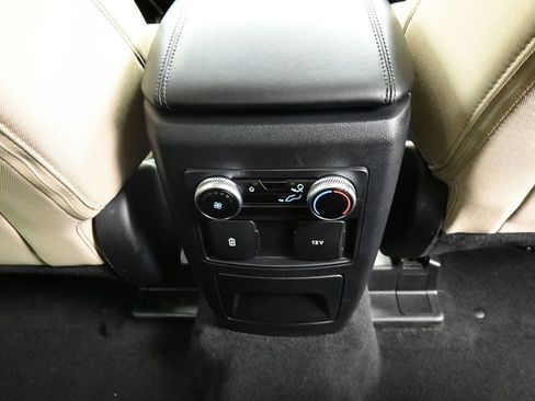 Certified 2022 Ford Explorer XLT w/ Class IV Trailer Tow Package image 30