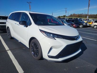 Used 2025 Toyota Sienna XSE