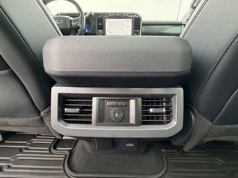 Used 2024 Ford F350 Lariat w/ Lariat Ultimate Package AWD/4WD image 8