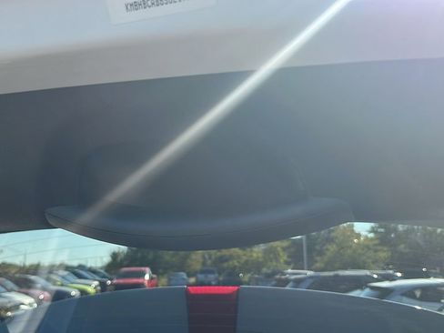 Used 2025 Hyundai Kona SEL image 38