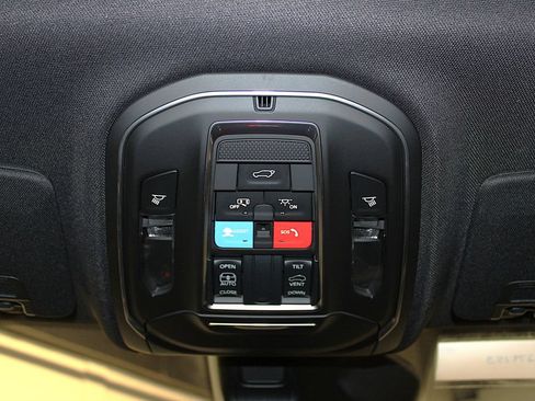 New 2026 Jeep Grand Cherokee Laredo X AWD/4WD image 25