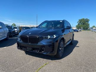 New 2026 BMW X5 xDrive40i w/ M Sport Package AWD/4WD video 1