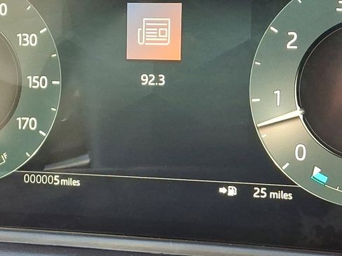 New 2026 Land Rover Range Rover Velar S image 19