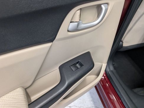 Used 2013 Honda Civic LX image 29