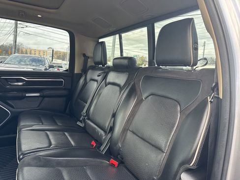 Used 2019 RAM 1500 Laramie image 28