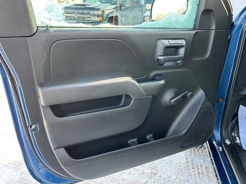 Used 2017 Chevrolet Silverado 1500 W/T w/ Trailering Package image 9