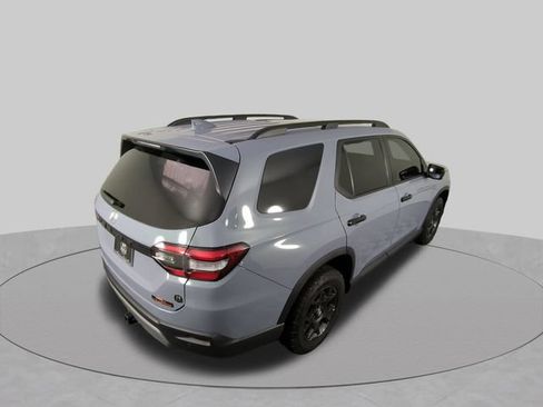 Used 2024 Honda Pilot TrailSport image 38