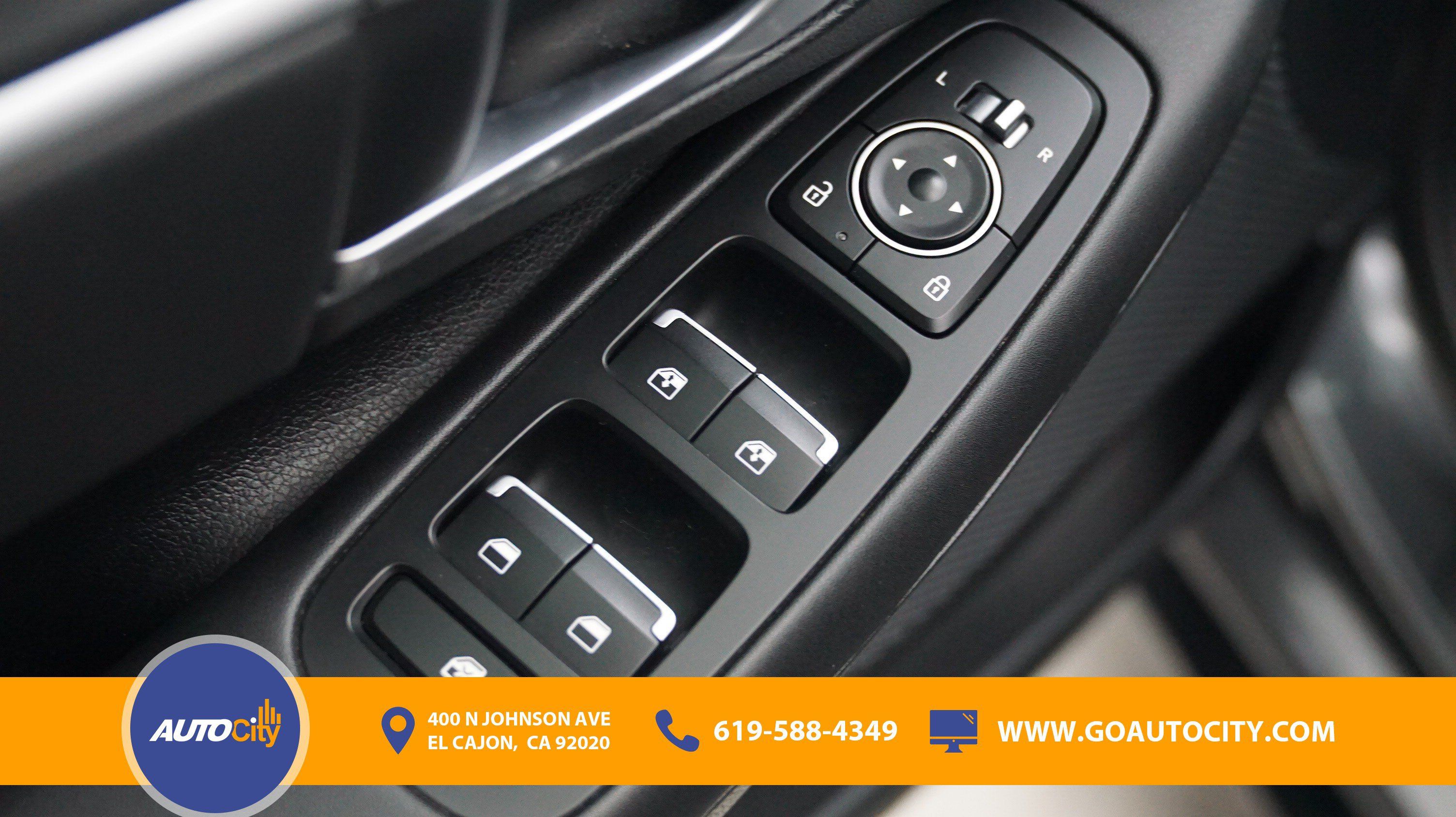 Used 2025 Hyundai Sonata SEL FWD image 18
