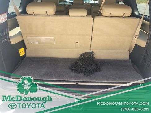 Used 2016 Toyota Sequoia Limited AWD/4WD image 11