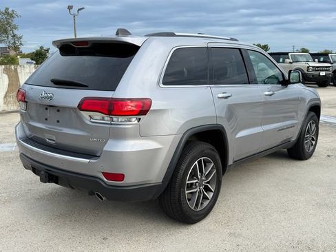 Used 2020 Jeep Grand Cherokee Limited w/ Trailer Tow Group IV AWD/4WD image 3