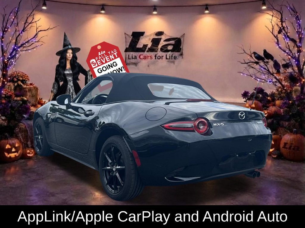 Used 2024 MAZDA MX-5 Miata Sport RWD image 12