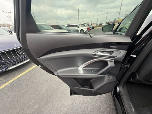 Used 2025 Audi Q5 Premium Plus w/ Premium Plus image 18