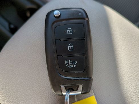 Certified 2023 Hyundai Kona SE image 25