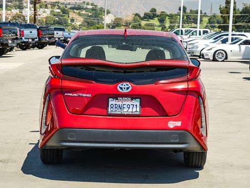 Used 2017 Toyota Prius Prime Plus FWD image 6