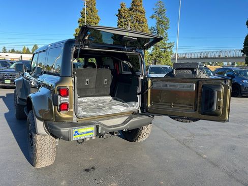 New 2025 Ford Bronco Raptor image 25