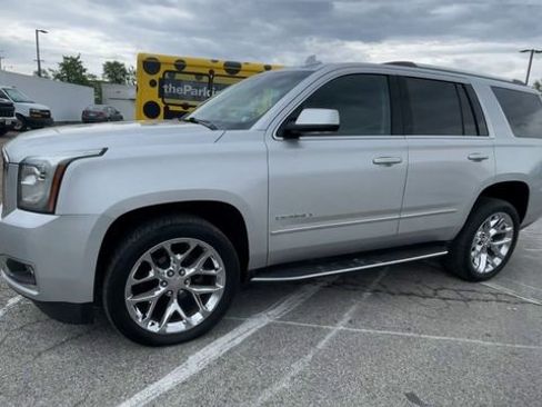 Used 2019 GMC Yukon Denali AWD/4WD image 6