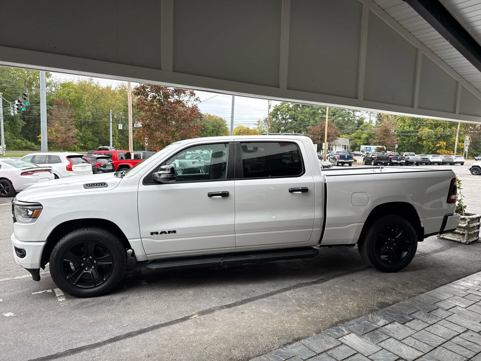 Used 2023 RAM 1500 Big Horn AWD/4WD image 7