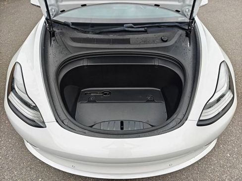 Used 2019 Tesla Model 3 Mid Range image 32
