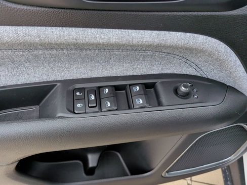 New 2026 Jeep Compass Latitude AWD/4WD image 10
