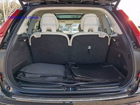 Certified 2023 Volvo XC90 B6 Ultimate w/ Protection Package image 28