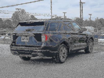 Used 2022 Ford Explorer XLT w/ Equipment Group 202A