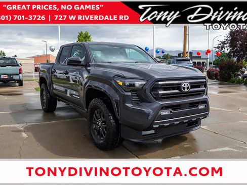 Certified 2025 Toyota Tacoma SR5 AWD/4WD image 1