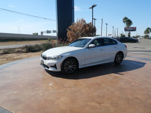 Used 2021 BMW 330i Sedan image 5