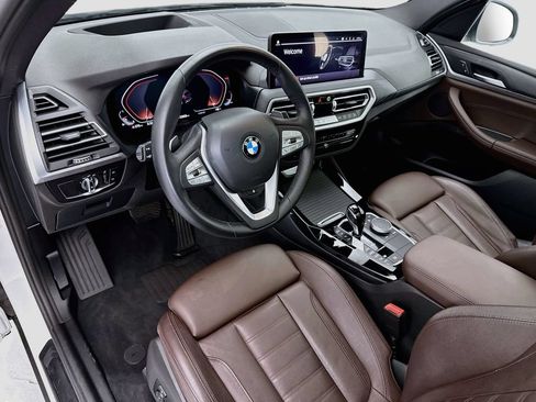 Used 2024 BMW X3 xDrive30i w/ Premium Package AWD/4WD image 9