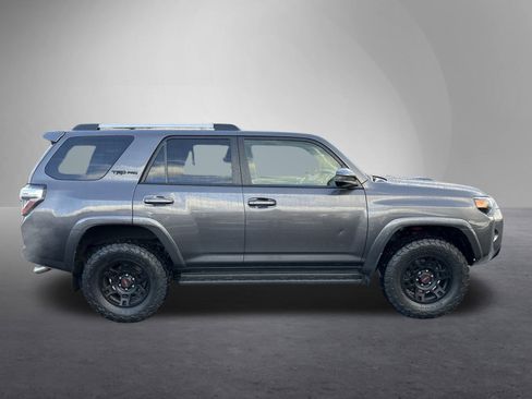 Used 2016 Toyota 4Runner TRD Pro image 2