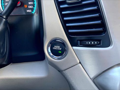 Used 2019 GMC Yukon Denali image 36