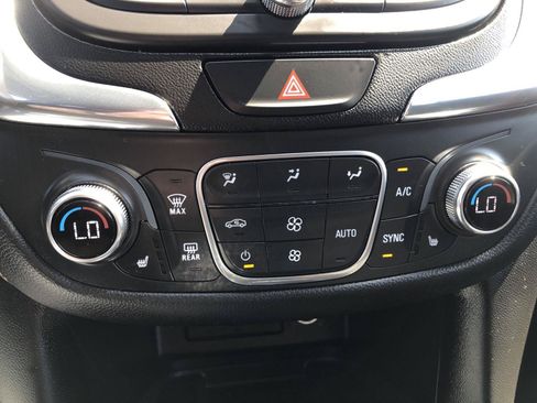 Used 2019 Chevrolet Equinox Premier AWD/4WD image 26