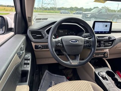 Used 2020 Ford Escape SE AWD/4WD image 18