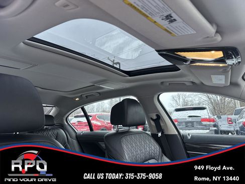 Used 2017 BMW 750i xDrive 750i xDrive image 21