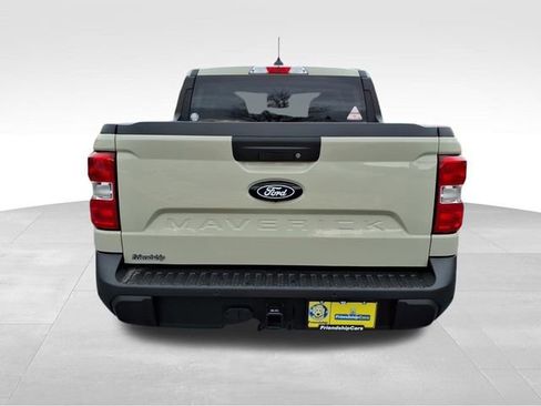 New 2025 Ford Maverick XLT w/ Equipment Group 301A image 9