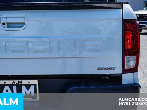 Used 2025 Honda Ridgeline Sport image 13