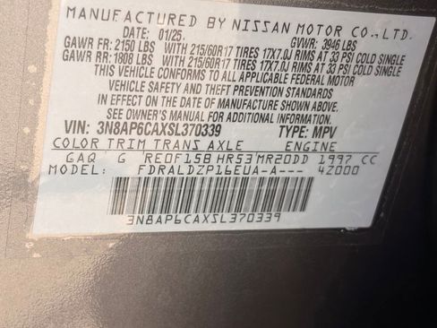 Used 2025 Nissan Kicks SV w/ Illumination Package FWD image 32
