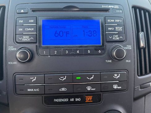 Used 2010 Hyundai Elantra SE w/ Popular Equipment Pkg 2 image 23