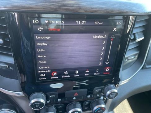 Used 2020 RAM 1500 Laramie AWD/4WD image 42