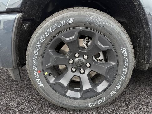 Used 2025 RAM 1500 Big Horn AWD/4WD image 14