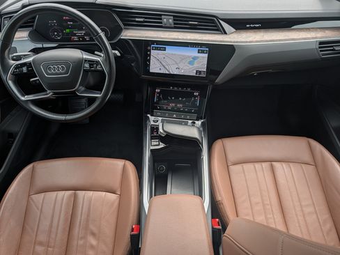 Used 2021 Audi e-tron Premium AWD/4WD image 10