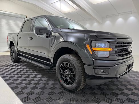New 2026 Ford F150 XLT w/ Equipment Group 302A MID AWD/4WD image 1