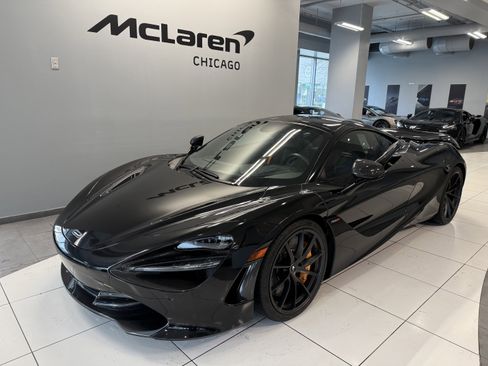 Used 2019 McLaren 720S RWD image 11