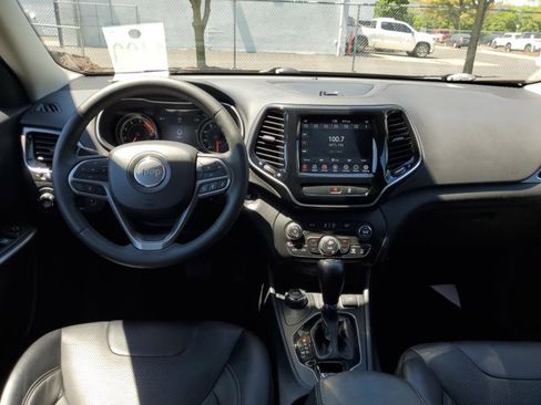 Used 2022 Jeep Cherokee Limited AWD/4WD image 26