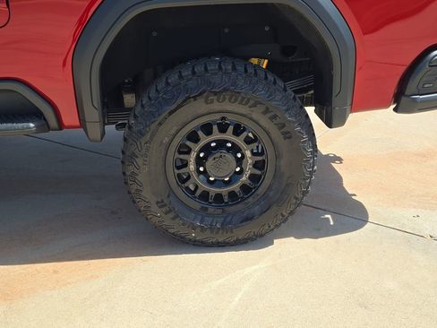 New 2026 GMC Sierra 2500 AT4X w/ AT4X AEV Edition AWD/4WD image 34