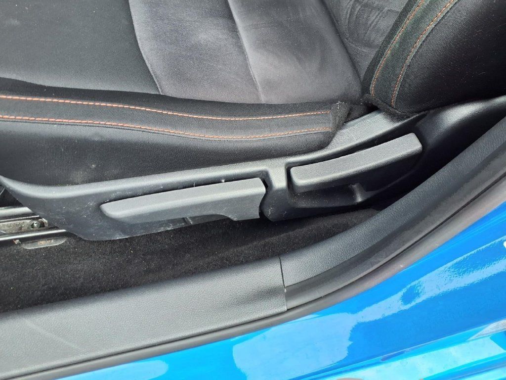 Used 2025 Nissan Sentra SR FWD image 22
