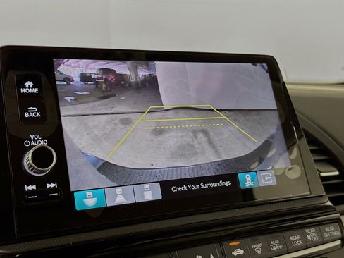 New 2026 Honda Odyssey Touring image 16